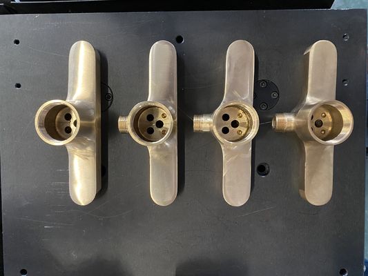 Faucet заливки формы низкого давления алюминиевый делая машину